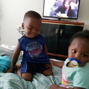 Meet your Posher, Elaine